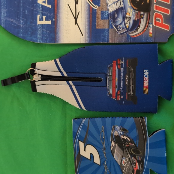 Bundle of Kasey Kahne #5 Nascar Farmer's Insurance Hendrick Collectibles - Picture 12 of 15